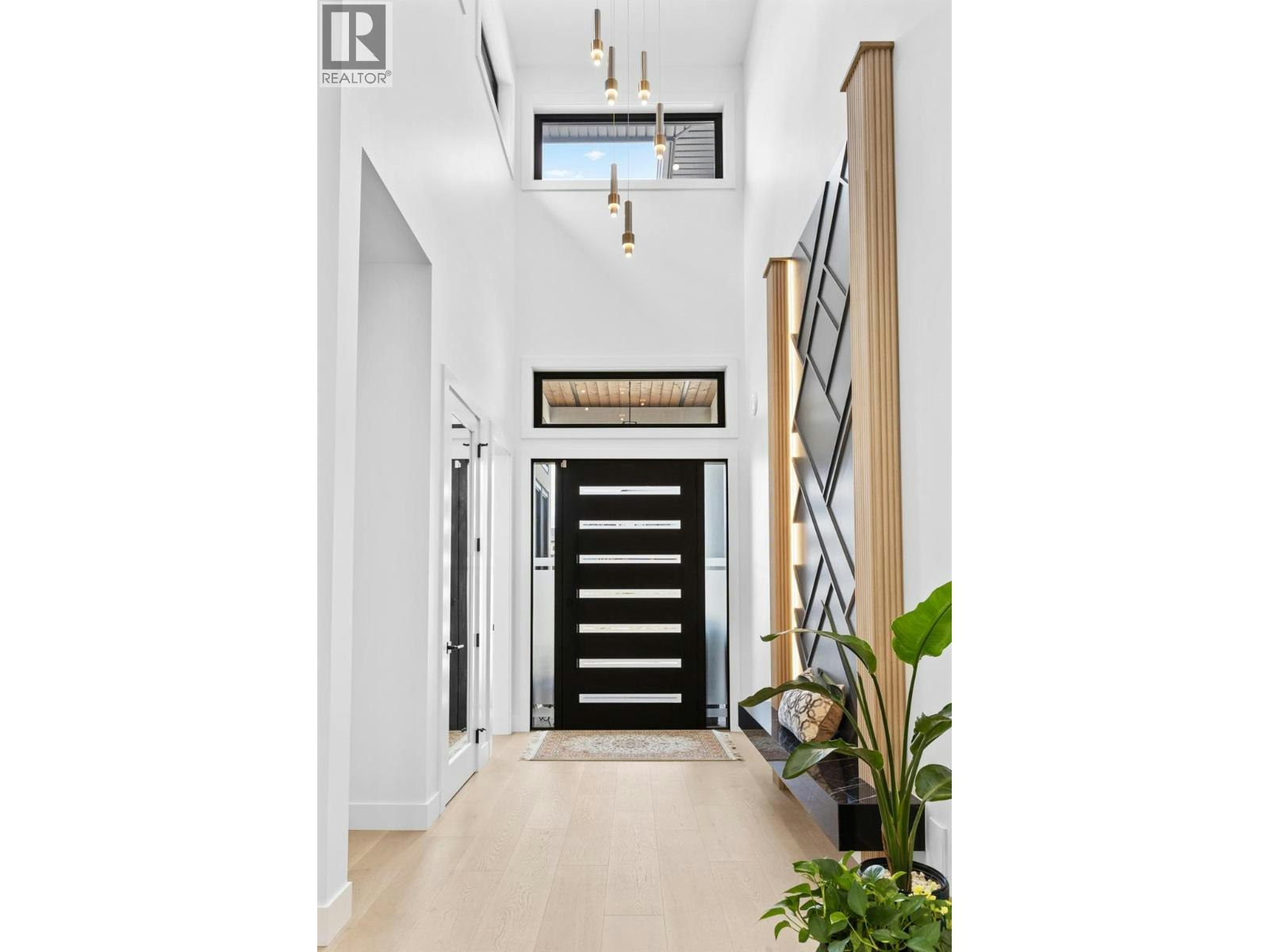 437 Vision Court, Kelowna, BC, V1W 0C4 - 7