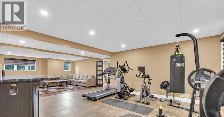 LOWER-498 Sacred Heart Drive, Lasalle, ON, N9J 0A6 - 12