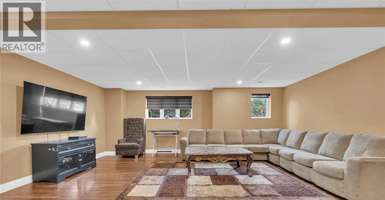 LOWER-498 Sacred Heart Drive, Lasalle, ON, N9J 0A6 - 10