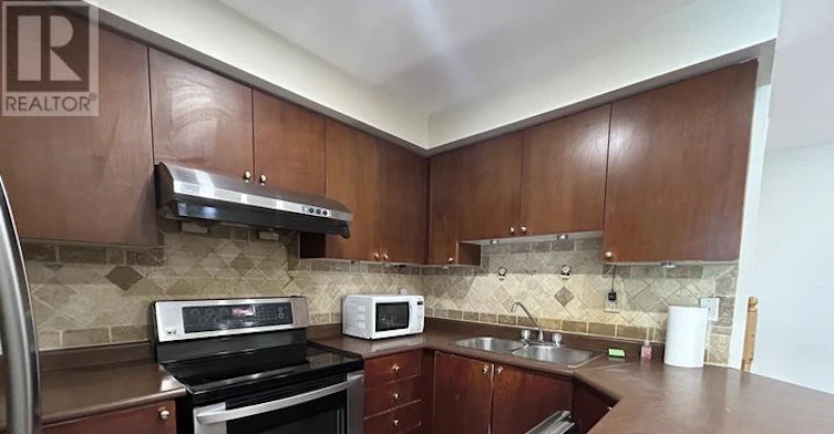 10 Cullcastle Street W, Ajax, ON, L1S 0A9 - 7