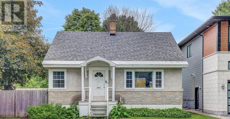 229 Daniel Avenue, Ottawa, ON, K1Y 0C7