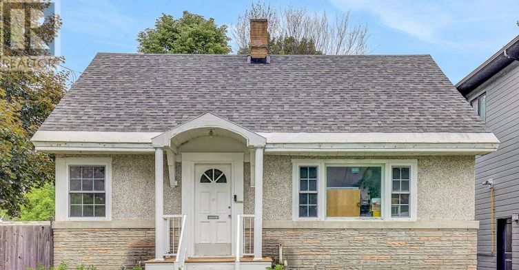 229 Daniel Avenue, Ottawa, ON, K1Y 0C7 - 2