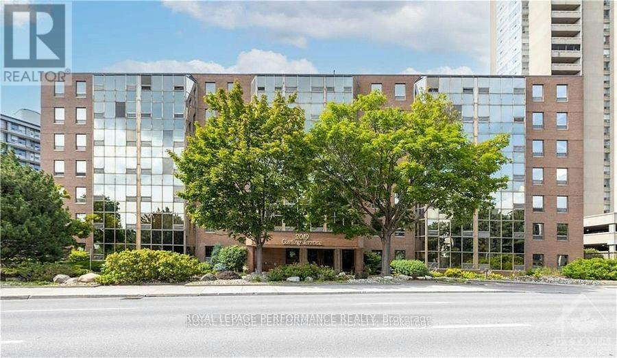 408-2019 Carling Avenue N, Ottawa, ON, K2A 4A2