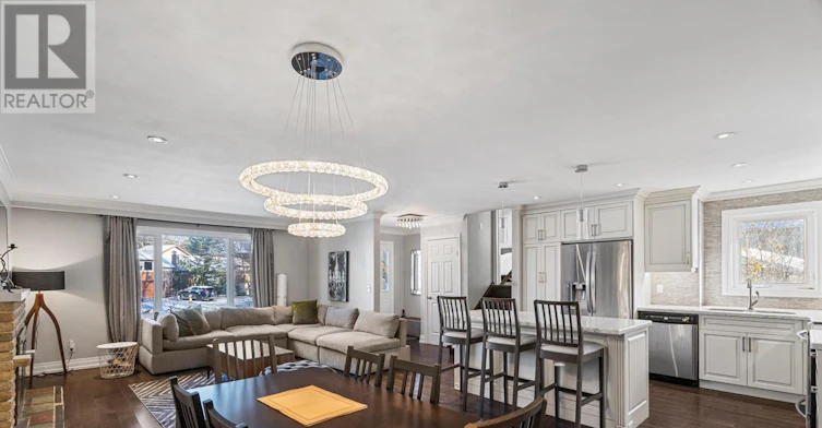 289 Burnett Avenue, Toronto, ON, M2N 1W2 - 10