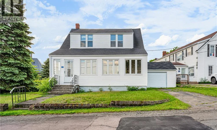 10 Bellevue Street