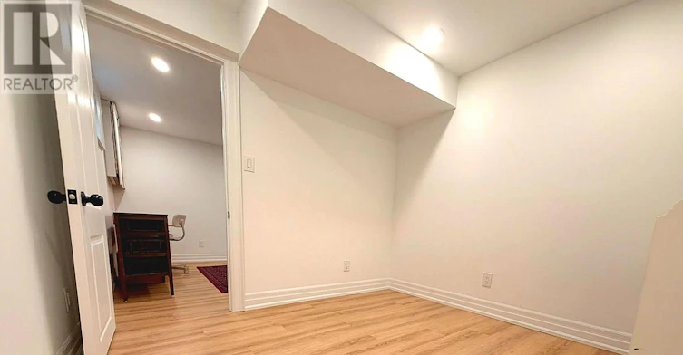BASEMENT-110 Woodpark Place, Newmarket, ON, L3Y 3P6 - 14