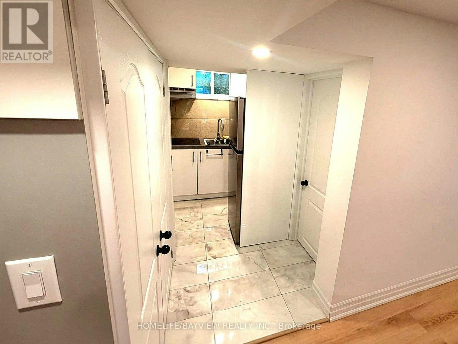 BASEMENT-110 Woodpark Place, Newmarket, ON, L3Y 3P6 - 10