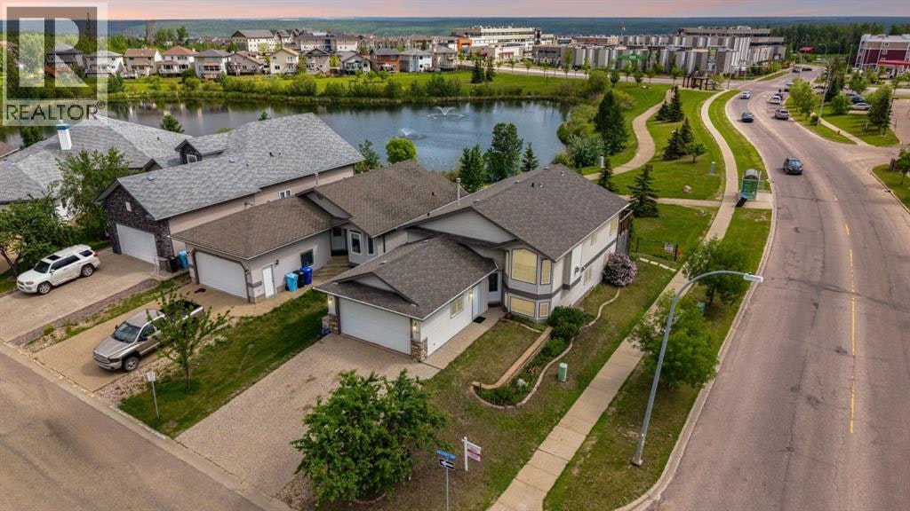 100 Philpott Bay, Fort Mcmurray, AB, T9K 2T8