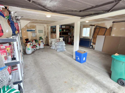 482 Sixth Avenue - 5