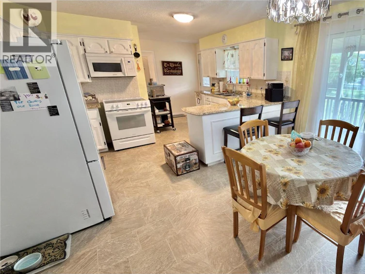 482 Sixth Avenue, Midway, BC, V0H 1M0 - 23