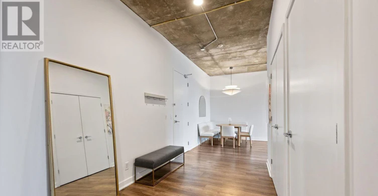 403-60 Bathurst Street, Toronto, ON, M5V 2P4 - 14