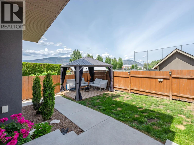 102-457 Nelson Avenue, Penticton, BC, V2A 2L3 - 22
