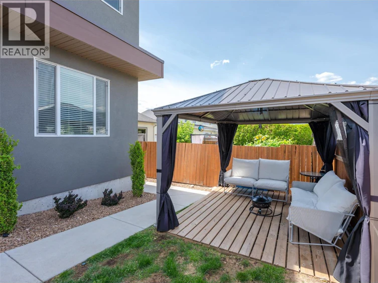 102-457 Nelson Avenue, Penticton, BC, V2A 2L3 - 25