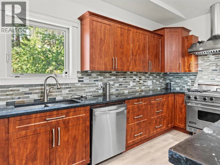 70 Lester Road, West Kelowna, BC, V1H 2G3 - 13