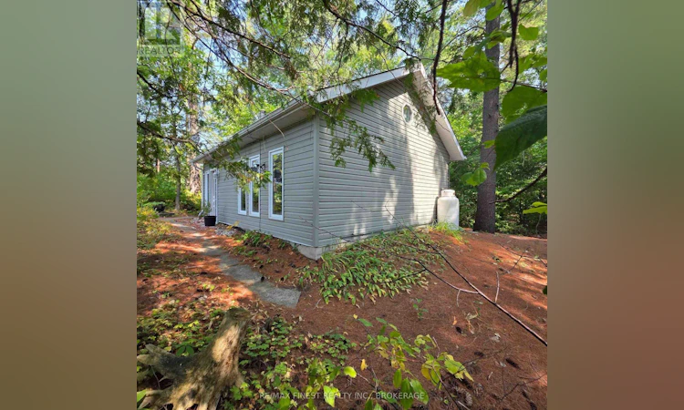 1036A Twin Lake Lane
