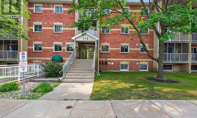 411-316 Kingsdale Avenue