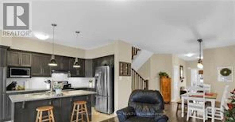 97-2040 Shore Road, London, ON, N6K 0G3 - 4