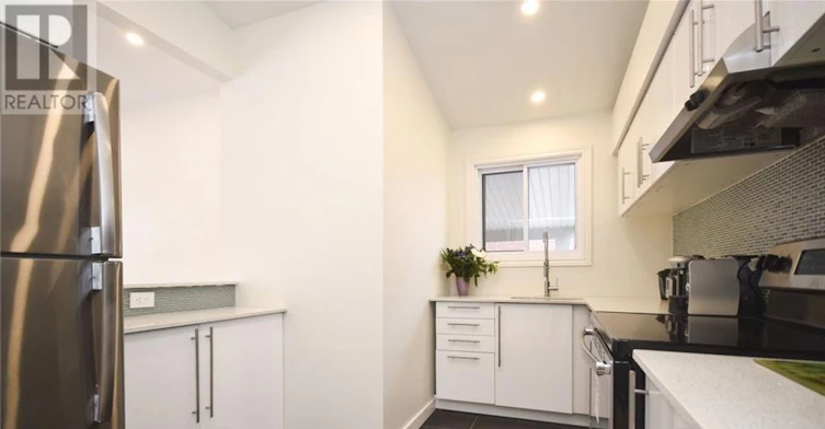 1415 Maxime Road, Ottawa, ON, K1B 4E7 - 3