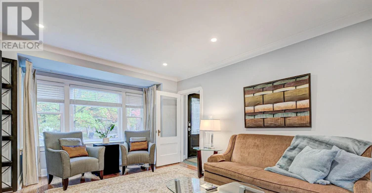 884 Royal York Road, Toronto, ON, M8Y 2V6 - 4