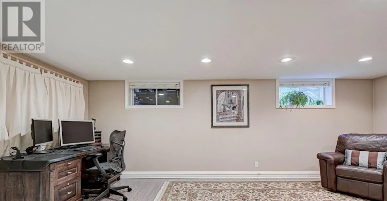 884 Royal York Road, Toronto, ON, M8Y 2V6 - 19