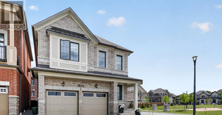 1866 Passionfruit Grove, Pickering, ON, L1Y 0B5 - 3