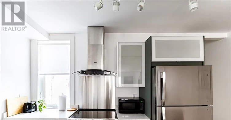 MAIN-278 Campbell Avenue, Toronto, ON, M6P 3V6 - 12