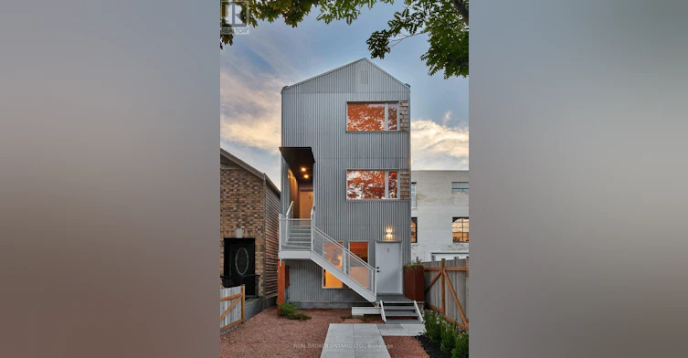 MAIN-278 Campbell Avenue, Toronto, ON, M6P 3V6
