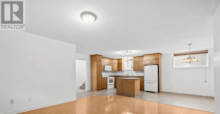 8-41 Main Street, Limoges, ON, K0A 2M0 - 4