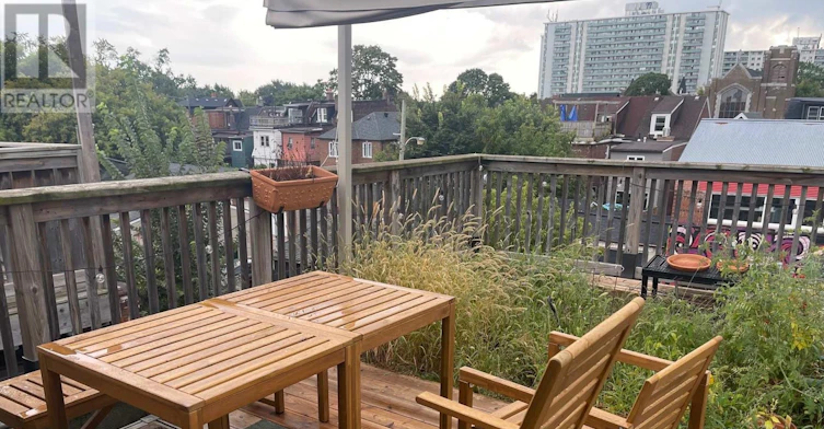 2ND FLR-716 Ossington Avenue, Toronto, ON, M5G 3T7 - 15