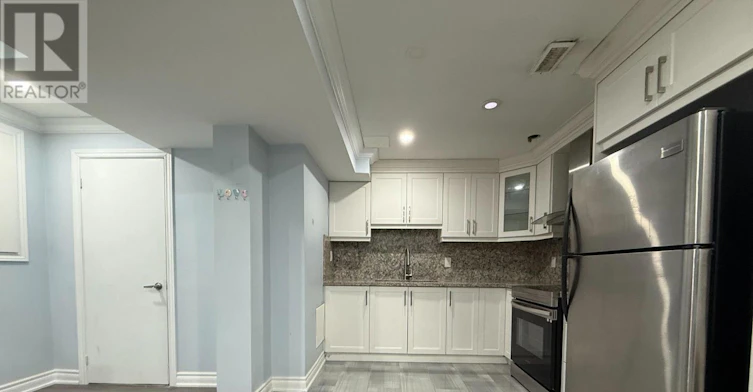 114 Timbers Circle, Markham, ON, L3S 1E5 - 3