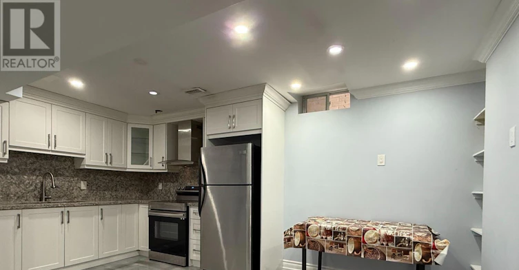 114 Timbers Circle, Markham, ON, L3S 1E5 - 4