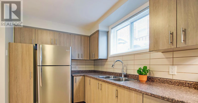 1-52 Vanevery Street, Toronto, ON, M8V 1Y6 - 9