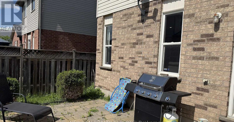 11 Berry Moss Street, Kitchener, ON, N2E 3V1 - 13