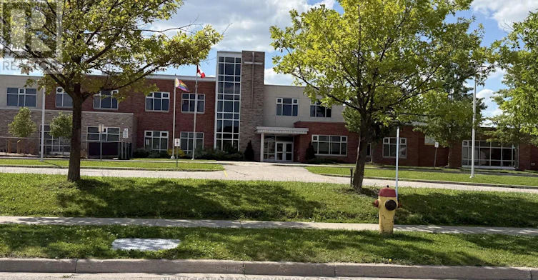 11 Berry Moss Street, Kitchener, ON, N2E 3V1 - 24