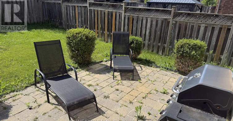 11 Berry Moss Street, Kitchener, ON, N2E 3V1 - 12