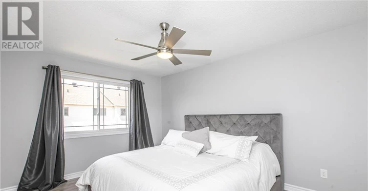 257 Gossamer Street, Ottawa, ON, K1W 0B2 - 16