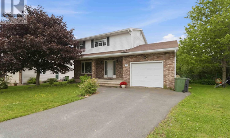 12 Cedar Crescent