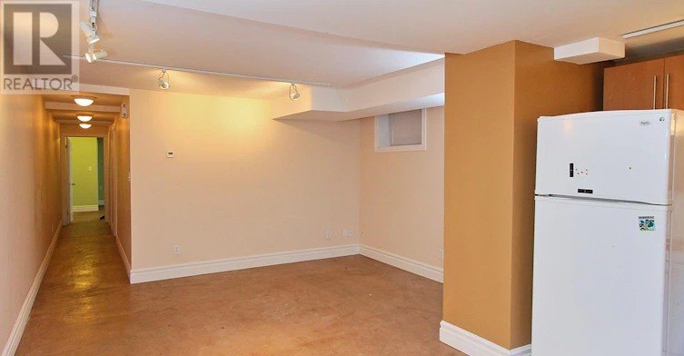 LOWER-27 Rossmore Road W, Toronto, ON, M6G 2M6 - 4