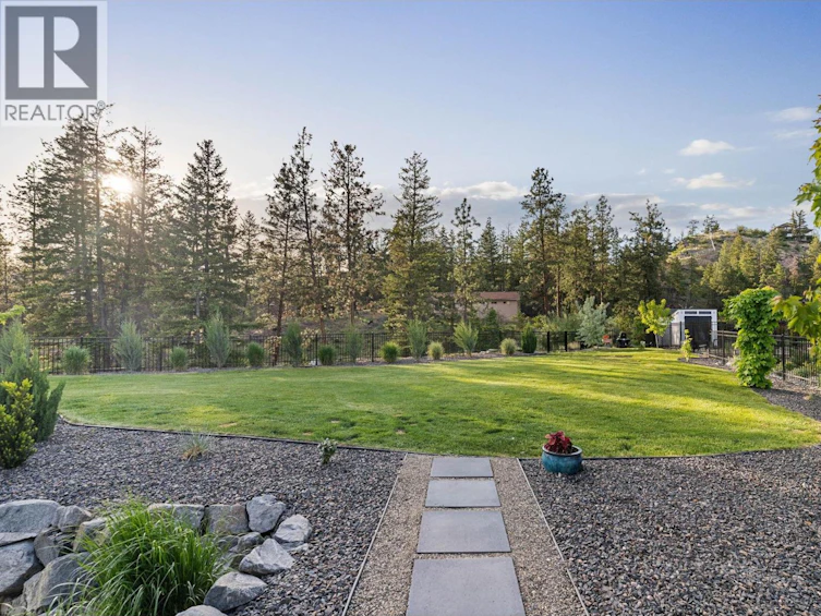 10258 Beacon Hill Drive, Lake Country, BC, V4V 0A9 - 56