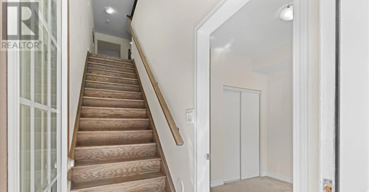 50 Jolly Way, Toronto, ON, M1P 0E2 - 4