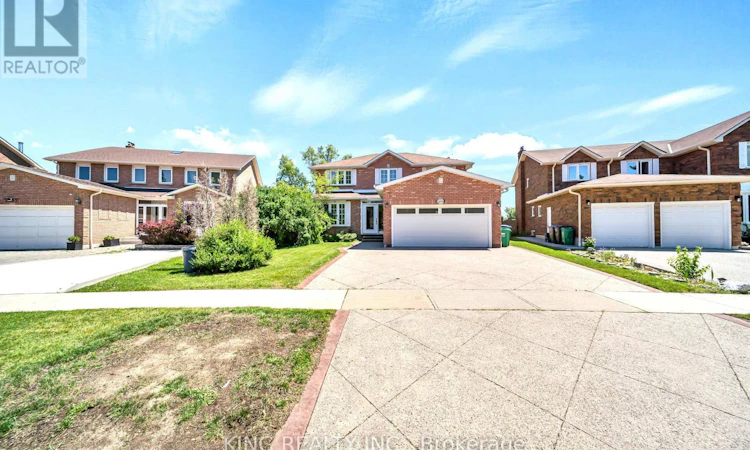 2606 Ambercroft Trail