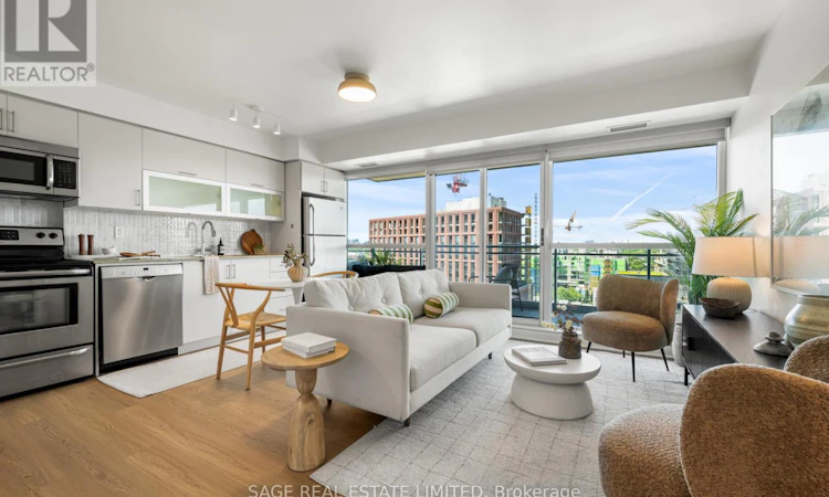 1608-100 Western Battery Road