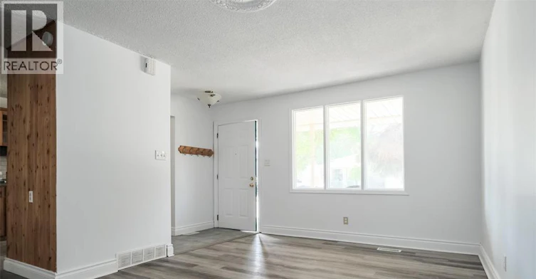 3309 Aurora Drive, Windsor, ON, N8R 1Y9 - 7