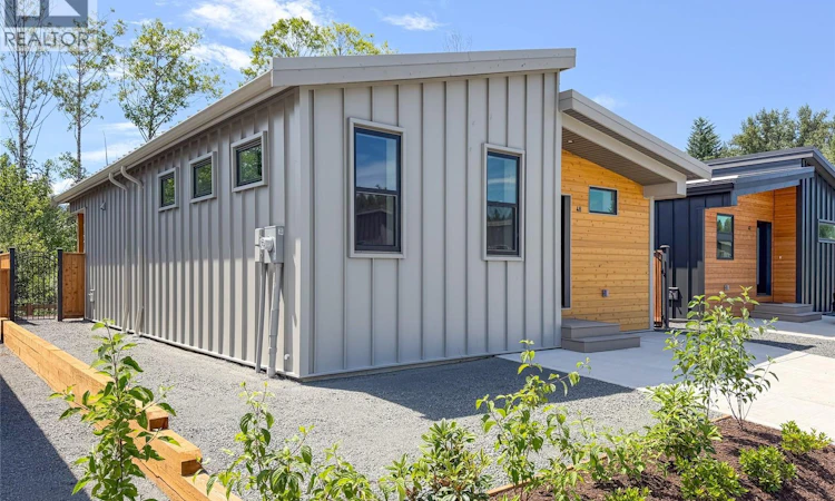 48-3025 Royston Road