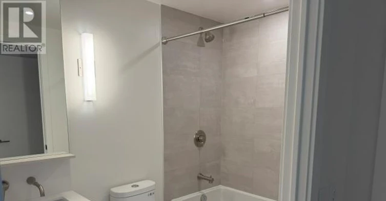 321-110 Broadway Avenue S, Toronto, ON, M4P 1V7 - 12