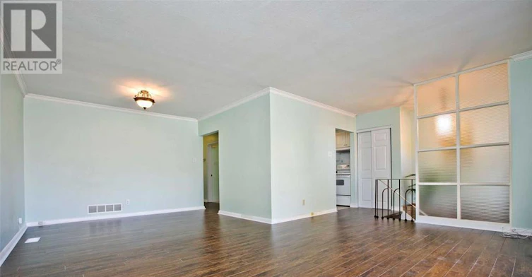 60 Hesketh Court, Toronto, ON, M4A 1M6 - 3