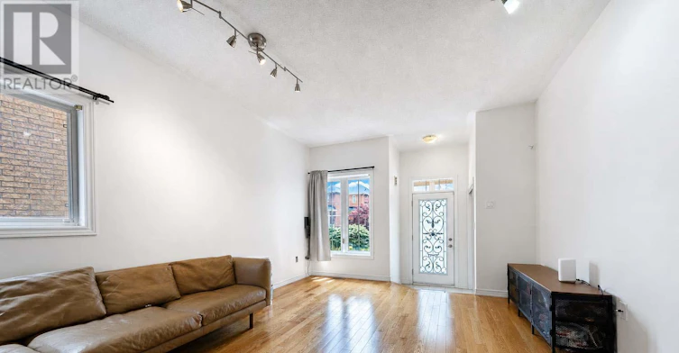 24 Millwright Avenue, Richmond Hill, ON, L4E 5B1 - 6
