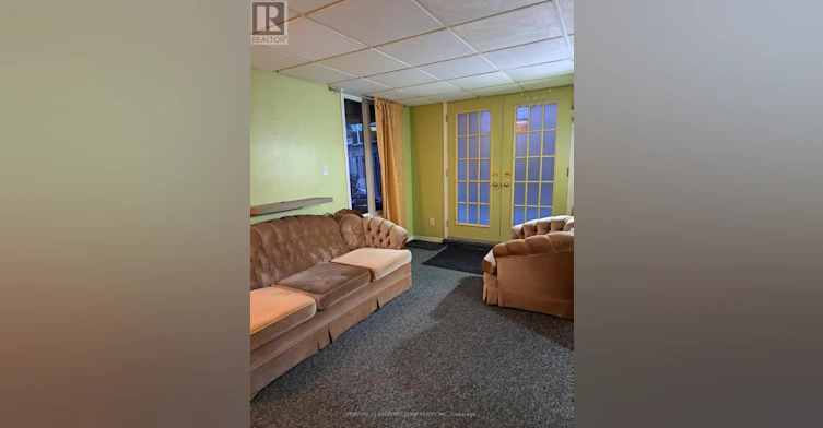 BSMT-22 Townley Crescent, Brampton, ON, L6Z 4S9 - 3