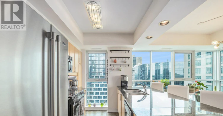 PH 4-445 Laurier Avenue W, Ottawa, ON, K1N 6R4 - 22