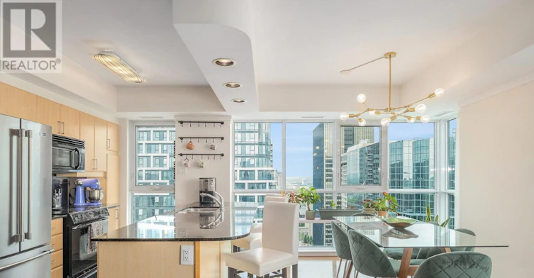 PH 4-445 Laurier Avenue W, Ottawa, ON, K1N 6R4 - 11